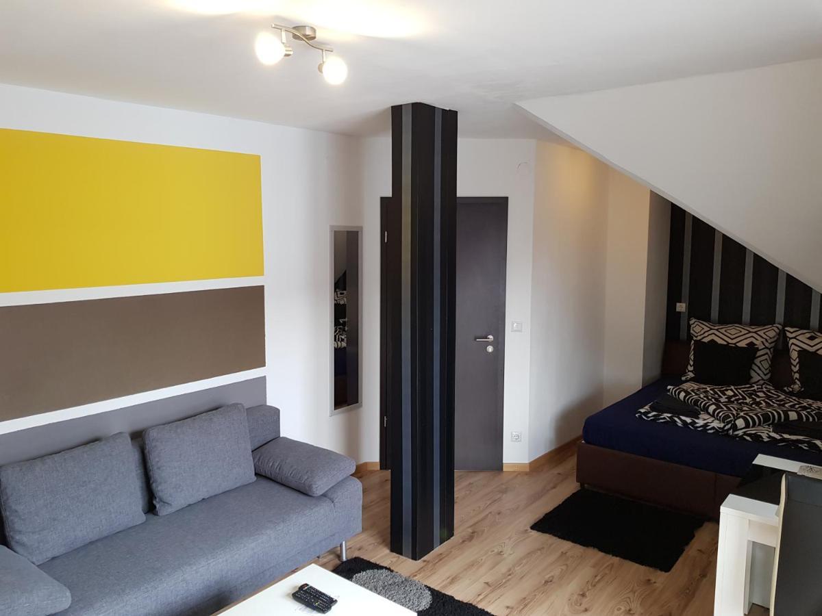 Honfoglalas Apartment Buk Luaran gambar