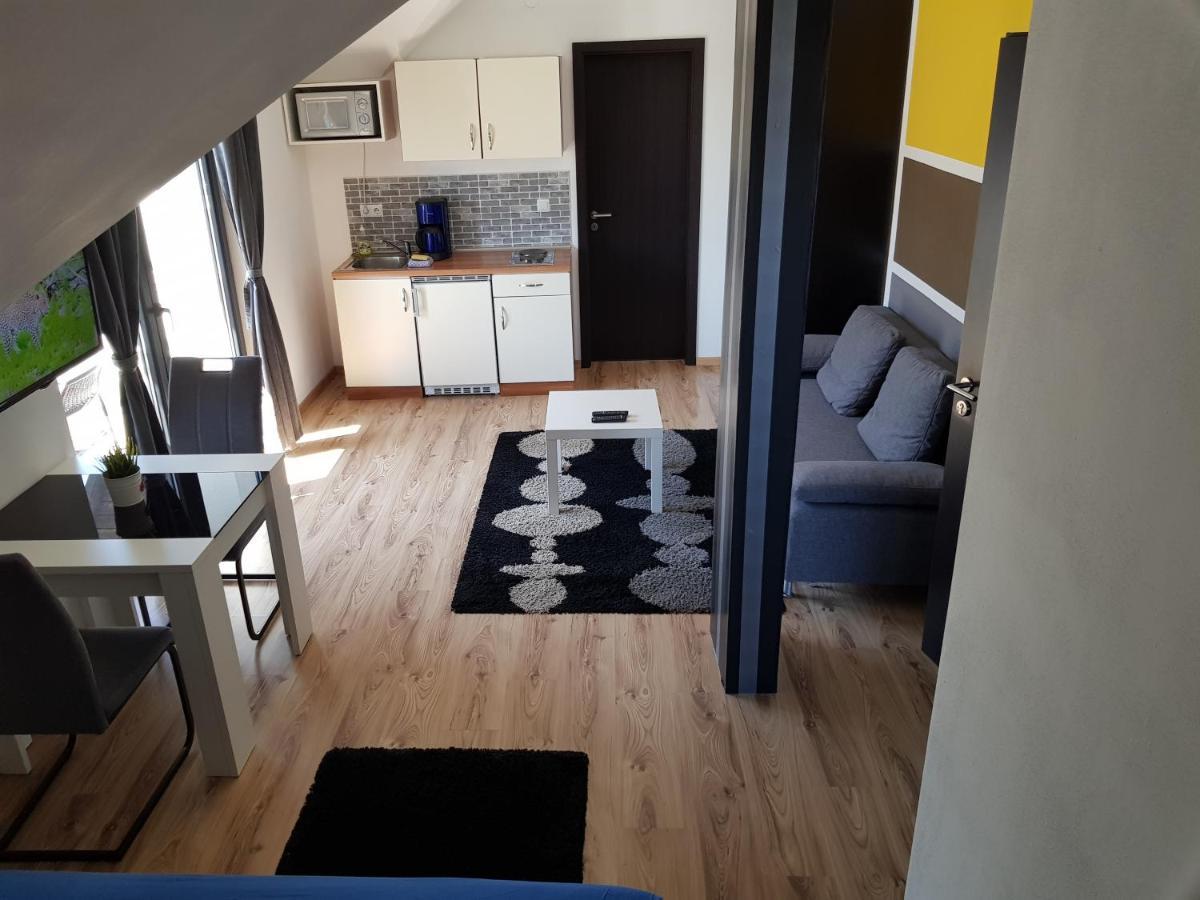 Honfoglalas Apartment Buk Luaran gambar